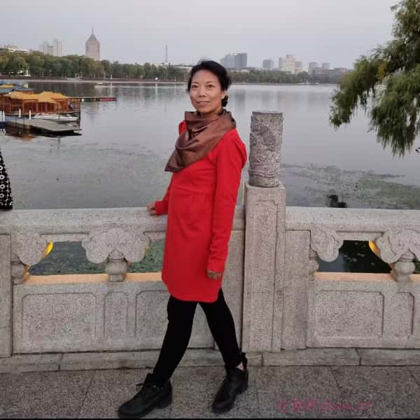 吉林51岁单身美女真诚找对象-眉山征婚网