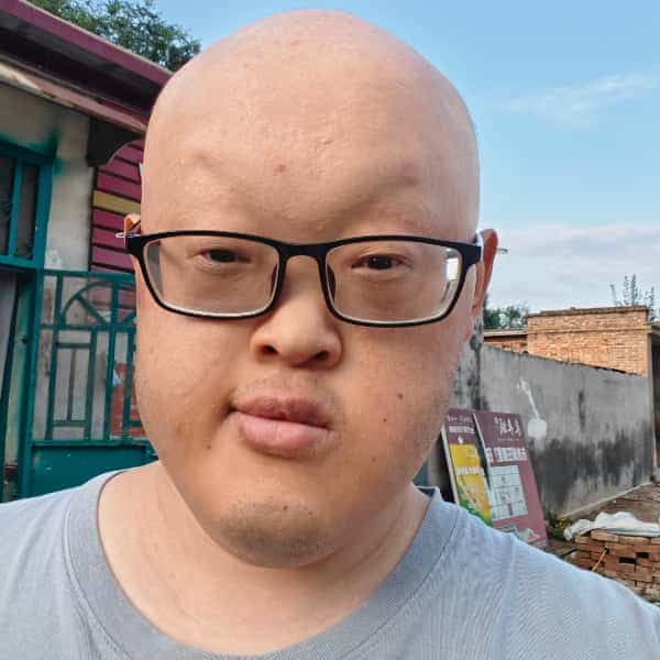 山东27岁单身帅哥真诚找对象-眉山征婚相亲网