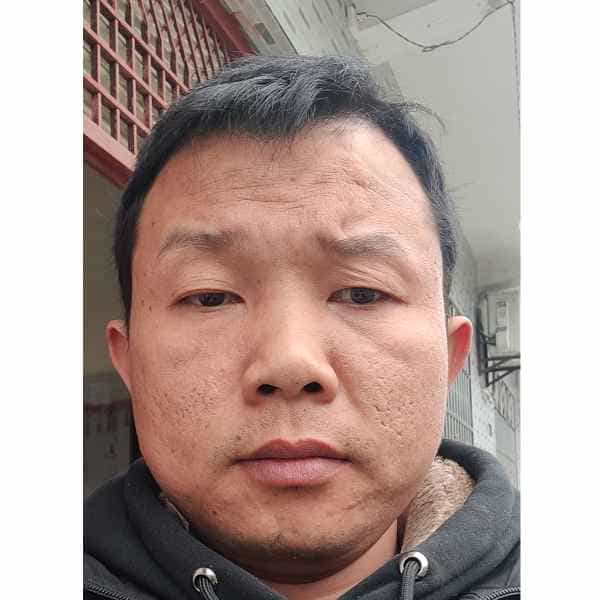 37岁岁陕西单身帅哥 - 眉山吉缘网