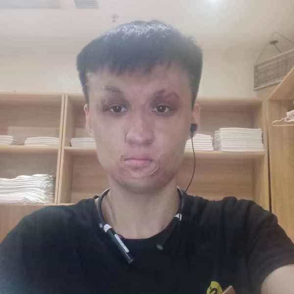 27岁岁山东单身帅哥 - 眉山吉缘网