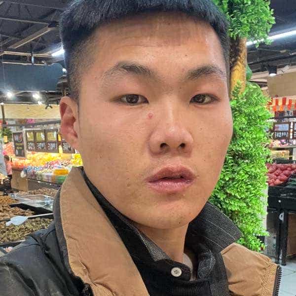 28岁岁河南单身帅哥 - 眉山吉缘网