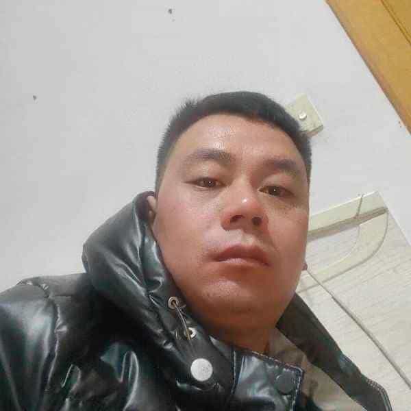 35岁岁河北单身帅哥 - 眉山吉缘网
