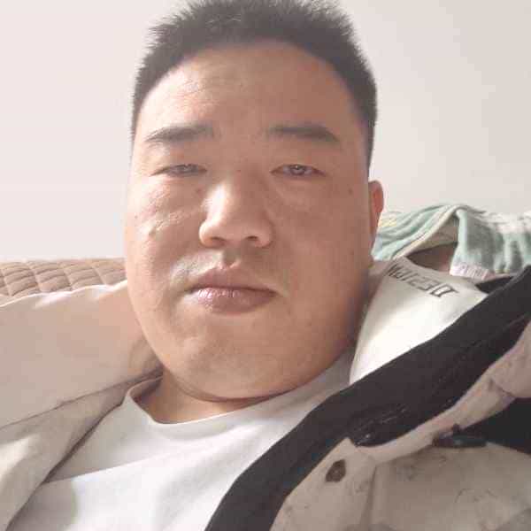 37岁岁湖南单身帅哥 - 眉山吉缘网