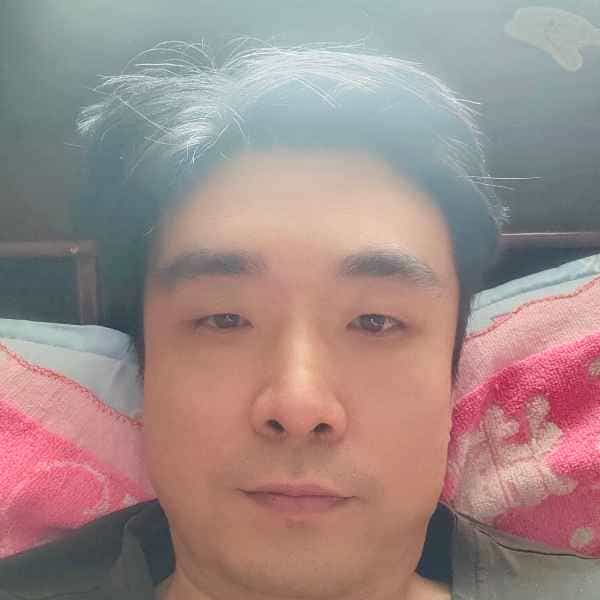 43岁岁河南单身帅哥 - 眉山吉缘网