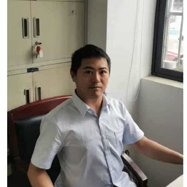 35岁岁河南单身帅哥 - 眉山吉缘网