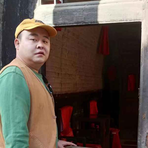 35岁岁陕西单身帅哥 - 眉山吉缘网