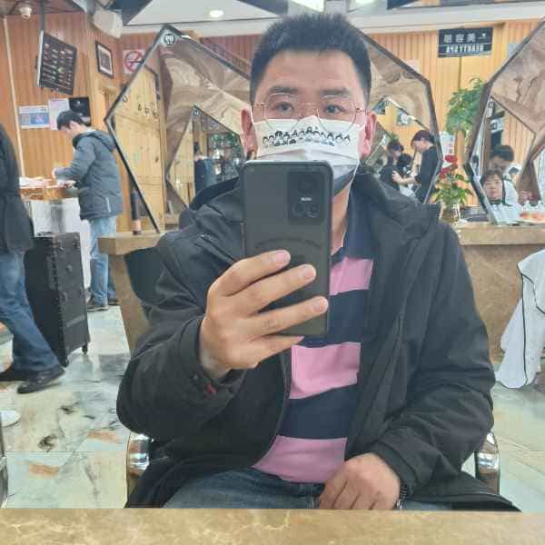 37岁岁上海单身帅哥 - 眉山吉缘网