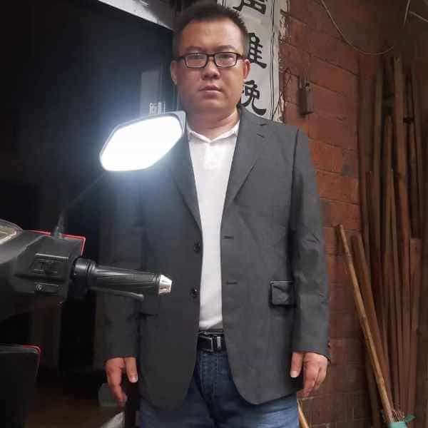 40岁岁江西单身帅哥 - 眉山吉缘网