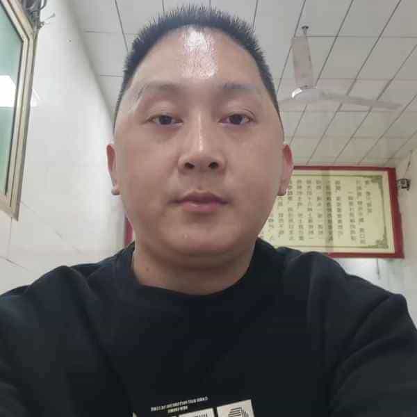 37岁岁陕西单身帅哥 - 眉山吉缘网