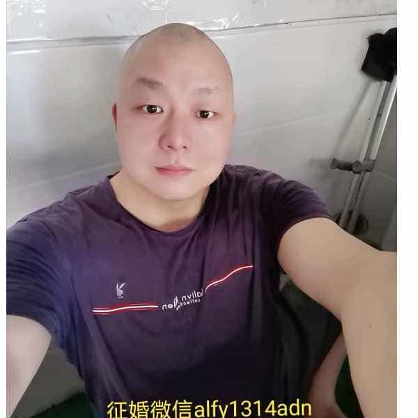 45岁岁湖南单身帅哥 - 眉山吉缘网