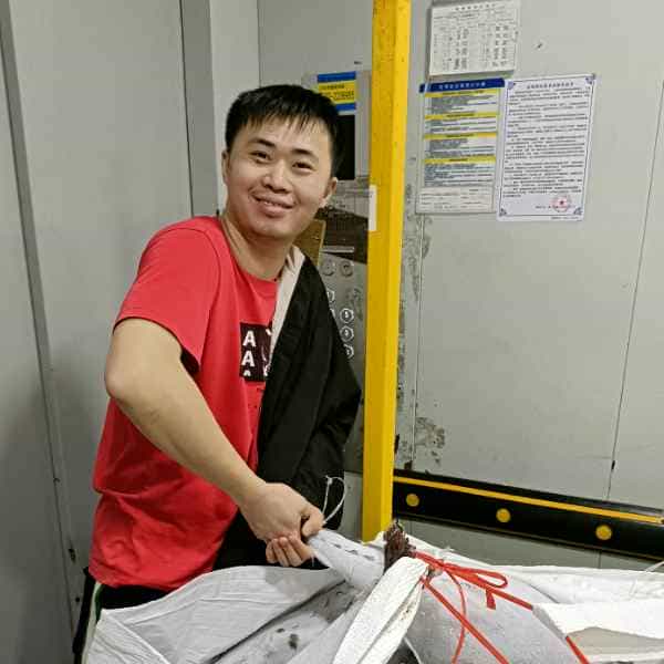 31岁岁福建单身帅哥 - 眉山吉缘网