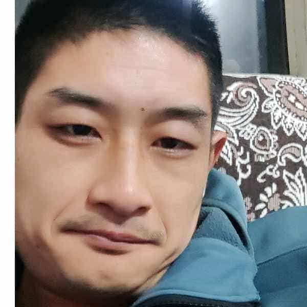 32岁岁湖北单身帅哥 - 眉山吉缘网
