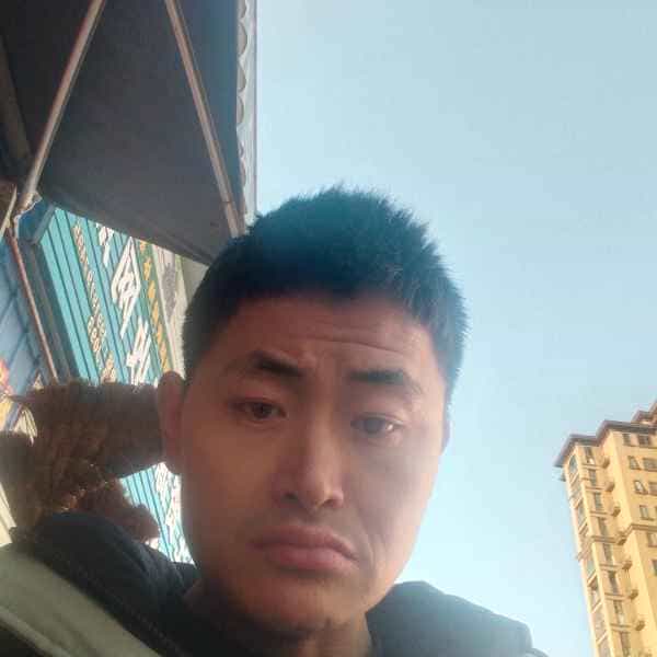 38岁岁湖北单身帅哥 - 眉山吉缘网