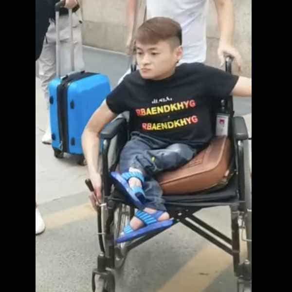 31岁岁广西单身帅哥 - 眉山吉缘网