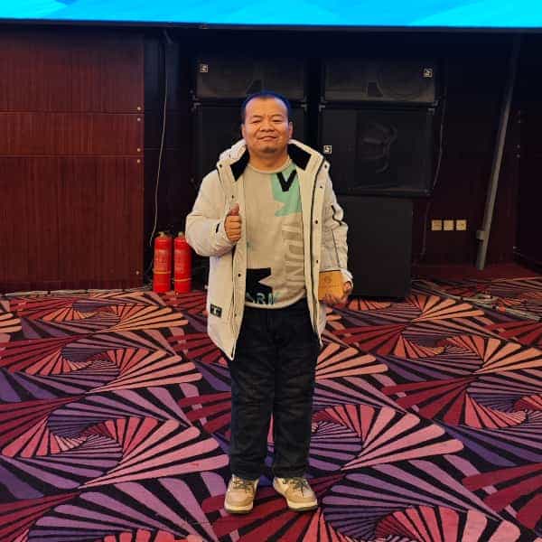 40岁岁辽宁单身帅哥 - 眉山吉缘网