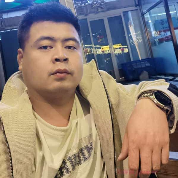 34岁岁陕西单身帅哥 - 眉山吉缘网