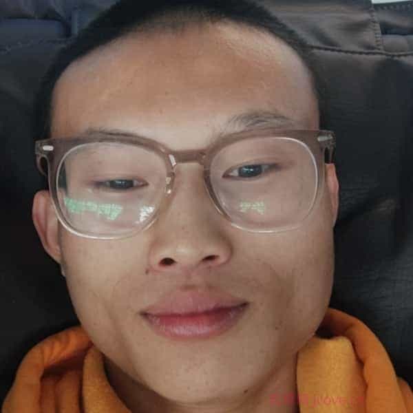 25岁岁四川单身帅哥 - 眉山吉缘网