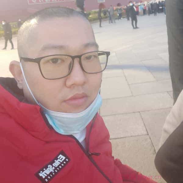 35岁岁陕西单身帅哥 - 眉山吉缘网